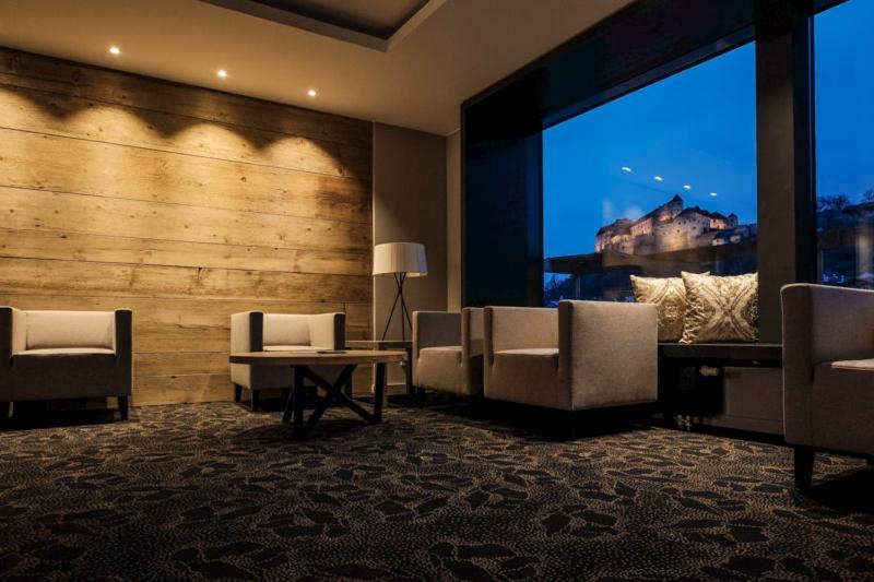 Hotel Burgblick Hochburg-Ach ภายนอก รูปภาพ